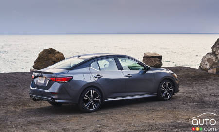 2021 Nissan Sentra, three-quarters rear